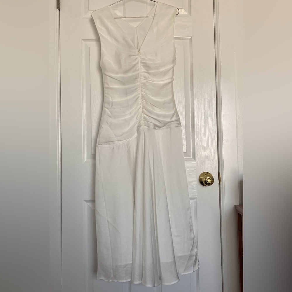 NWT BCBGMaxAzria Ruched Drop Waist Midi Dress - Picture 4 of 12